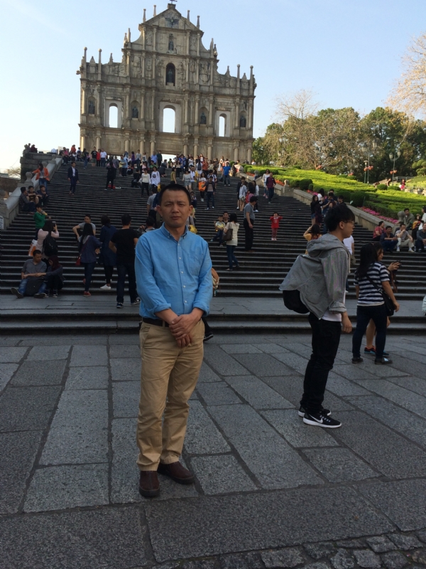 Larry的第一张照片--茂名交友中心