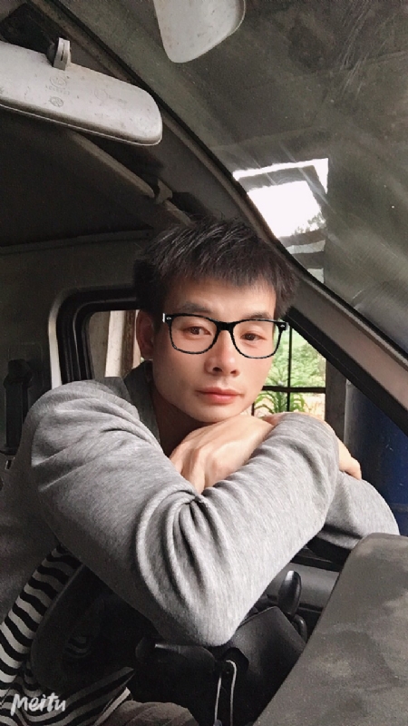 铭记于心的第一张照片--茂名交友中心