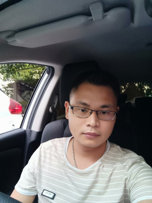 水明的第二张照片--茂名交友中心